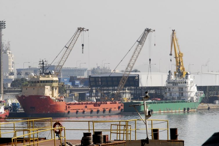 Brasil assina acordo para elevar número de mulheres exportadoras