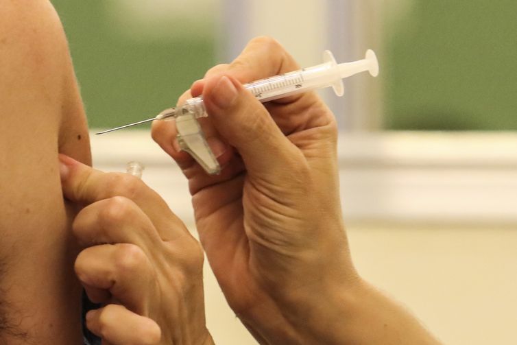 Covid-19: Anvisa aprova registro de vacina Spikevax monovalente