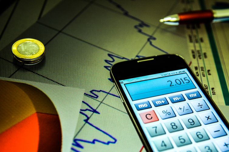 Economia brasileira cresce 2,9% em 2023