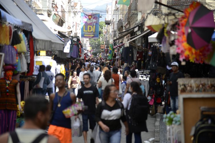Nenhum país garante oportunidades de trabalho com igualdade de gênero