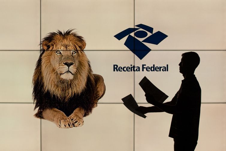 Receita recebe 1,15 milhão declarações do IR no primeiro dia