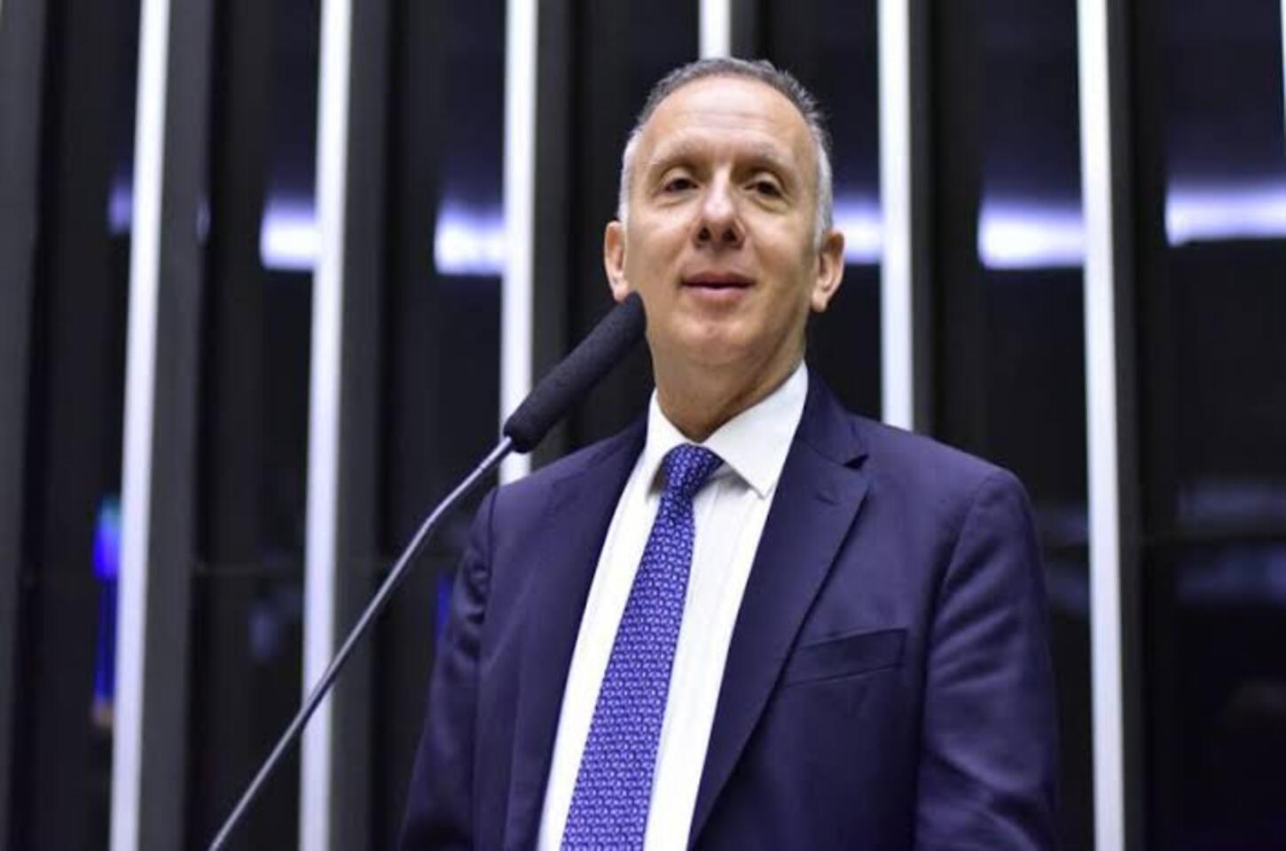 Deputado paraibano, Aguinaldo Ribeiro,  assume liderança da maioria no Congresso