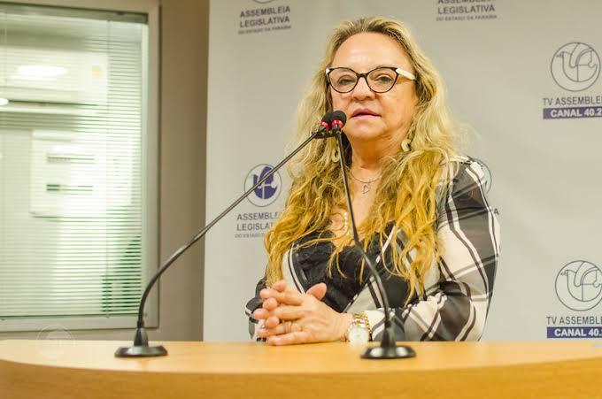Doutora Paula faz alerta contra o assédio moral à mulher na política