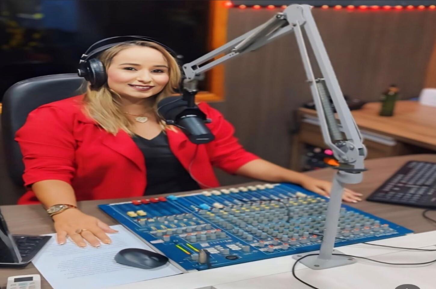 EXCLUSIVO: após cinco anos, Goretty Videres volta à radiofonia paraibana; saiba a emissora