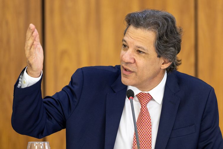 Haddad explica reforma tributária a empresários nos Estados Unidos