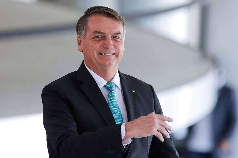 Capitão Jair Bolsonaro usa meme nas redes para ironizar alta do dólar