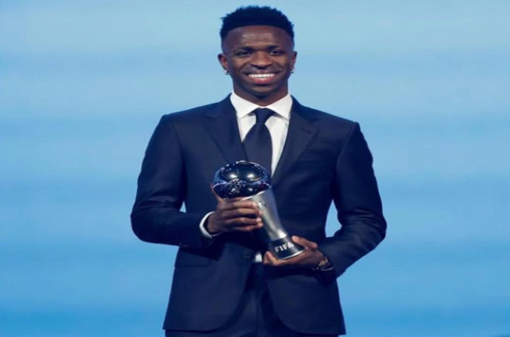 Vinícius Jr. é eleito o melhor jogador do mundo pela Fifa