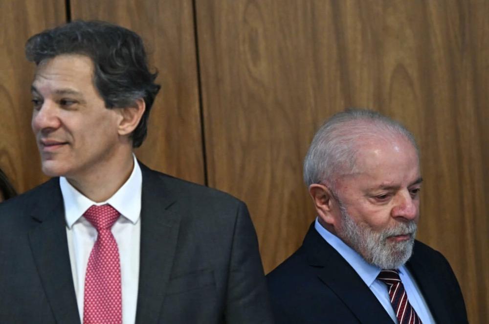 Após crise, governo decide acabar com fiscalização do Pix