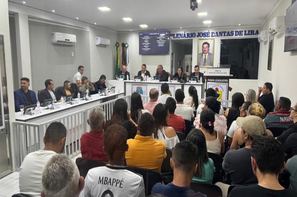 Câmara Municipal aprova projeto do Executivo que protege servidores contra remoções arbitrárias em São José de Piranhas-PB