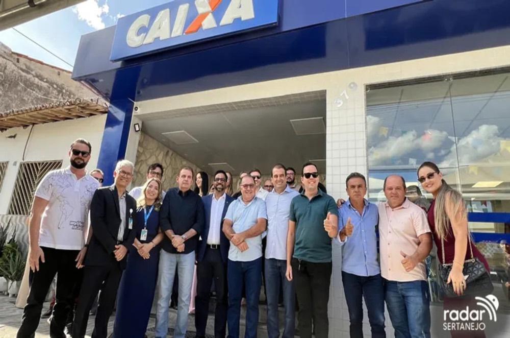Deputado Chico Mendes e prefeitos Bal Lins, Iraley Pereira e Ceninha Lucena participam da inauguração da agência da CAIXA em São José de Piranhas-PB