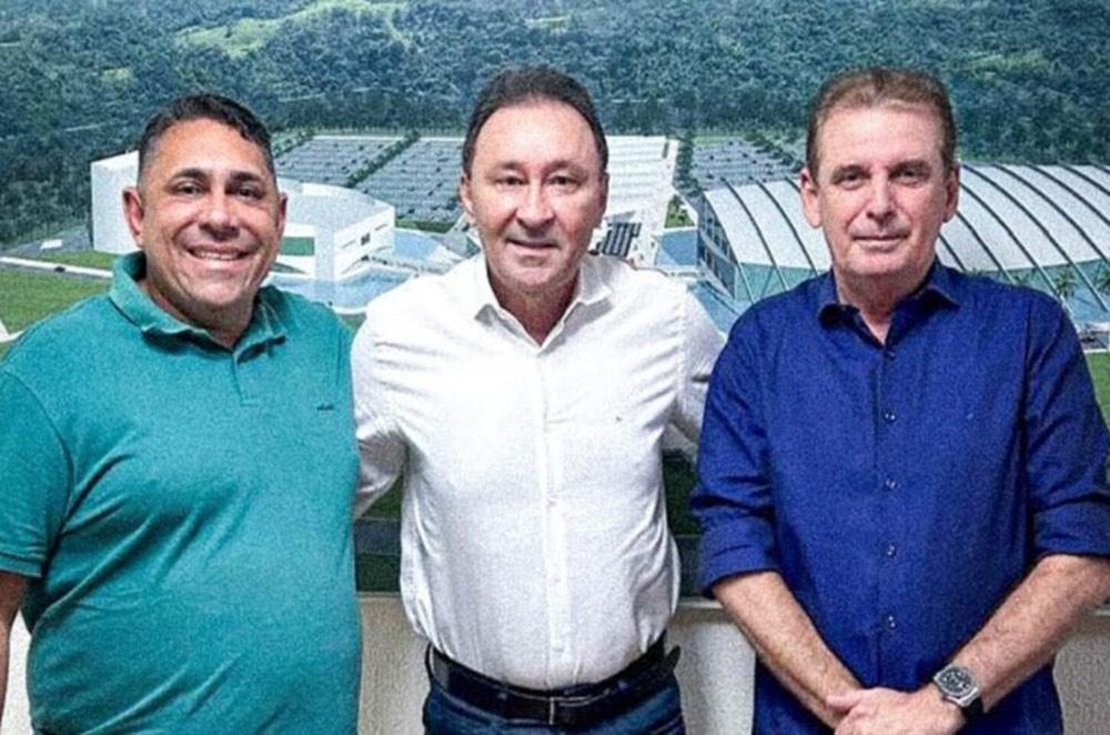 Chico Mendes articula melhorias para Aparecida em audiência com secretário de Infraestrutura da PB