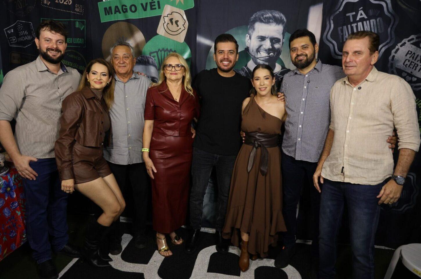 Paraíba: Ao lado do prefeito Alyson, Chico Mendes elogia festa junina de Cachoeira dos Índios e destaca preservação da cultura popular
