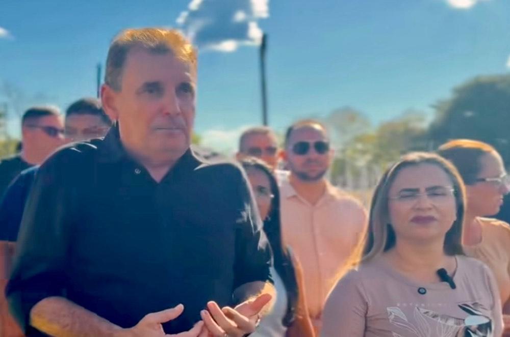 Paraíba: deputado Chico Mendes e prefeita de São Domingos, Adeilza Soares, agradecem ao Governador João Azevêdo por pavimentação asfáltica no Município