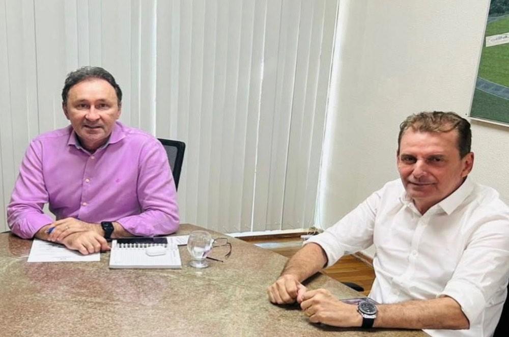 Chico Mendes e Deusdete Queiroga confirmam realocação de sistema de luzes para pousos no Aeroporto de Cajazeiras-PB
