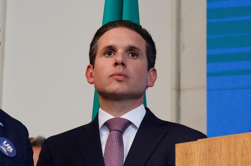 Hugo Motta descarta culpa de Bolsonaro no 8/1: “Estava fora”