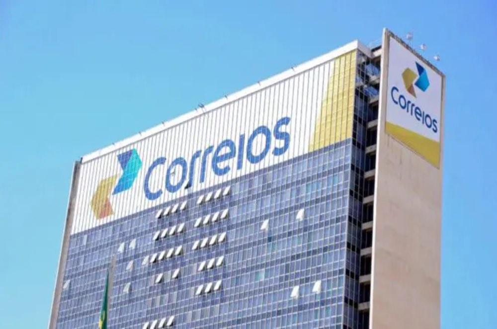 Correios aprovam programa de demissão voluntária e fechamento de agências