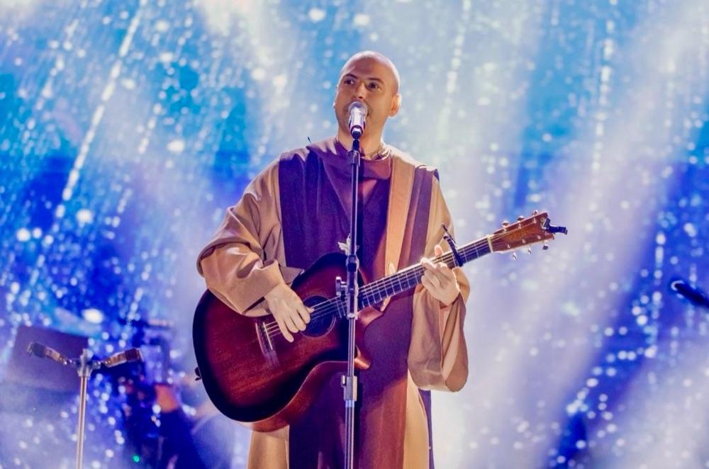 Frei Gilson reúne 500 mil pessoas em show na capital da Paraíba, João Pessoa