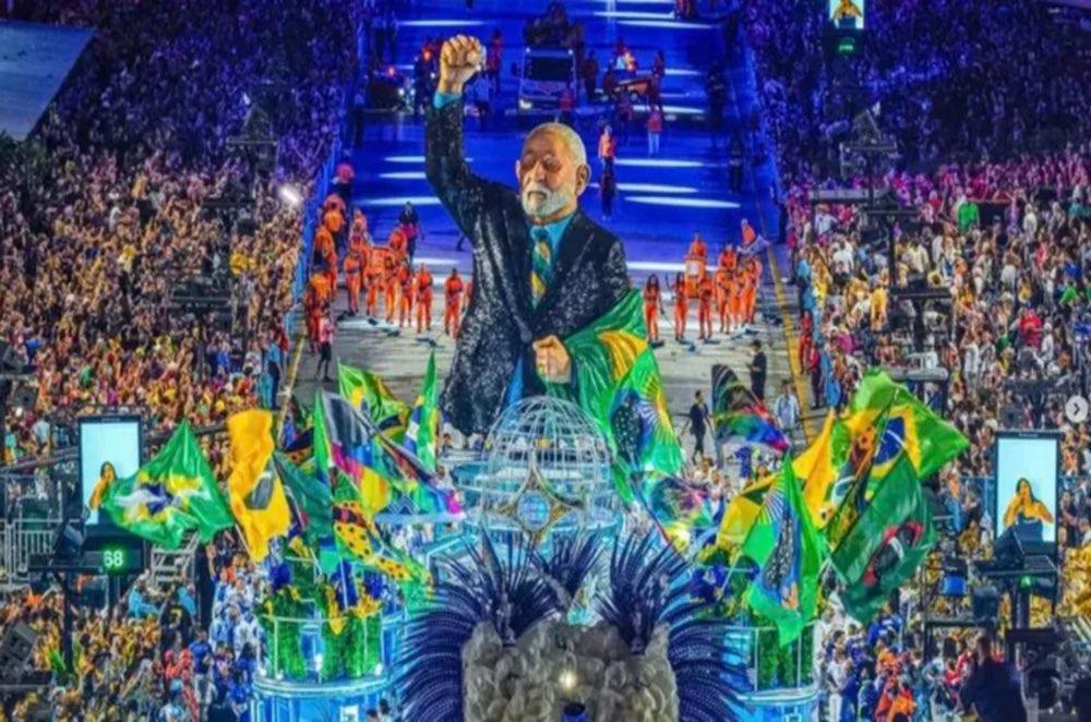  Pró-Lula, Acadêmicos de Niterói é rebaixada e fica com a nota mais baixa desde 2022