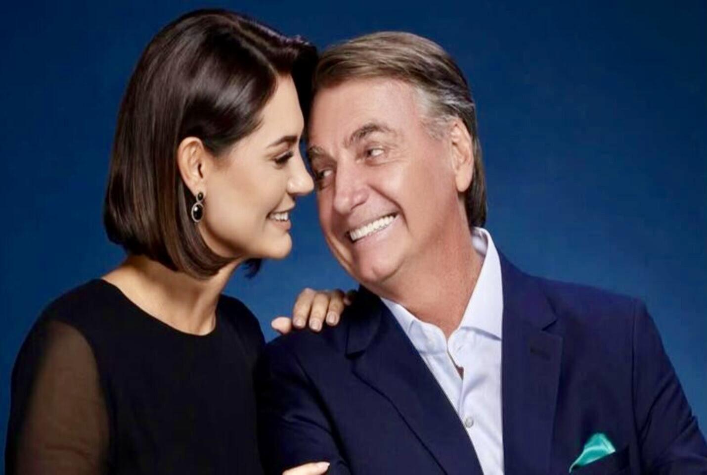 Michelle diz que Bolsonaro deixou a UTI, após melhora de saúde