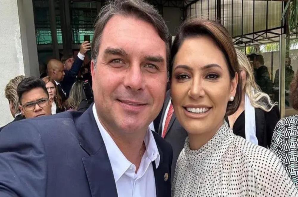 Paraíba: Em João Pessoa, Flávio diz que Michelle Bolsonaro é pré-candidata ao Senado pelo Distrito Federal