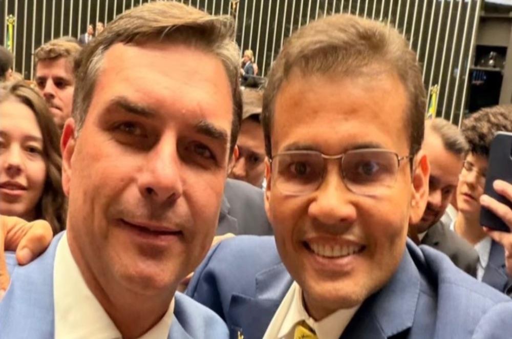 Conexão Washington: Coronel Rosses e filhos de Bolsonaro alinham articulação política com Trump 