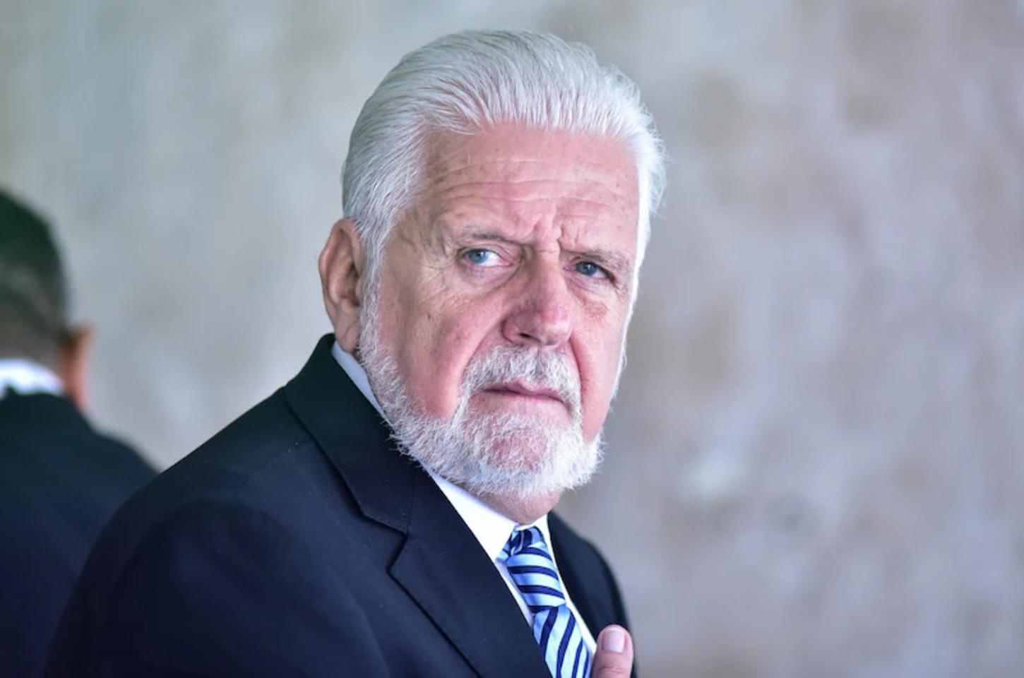Com nome envolvido no caso Master, Jaques Wagner deixa a liderança do governo Lula no Senado