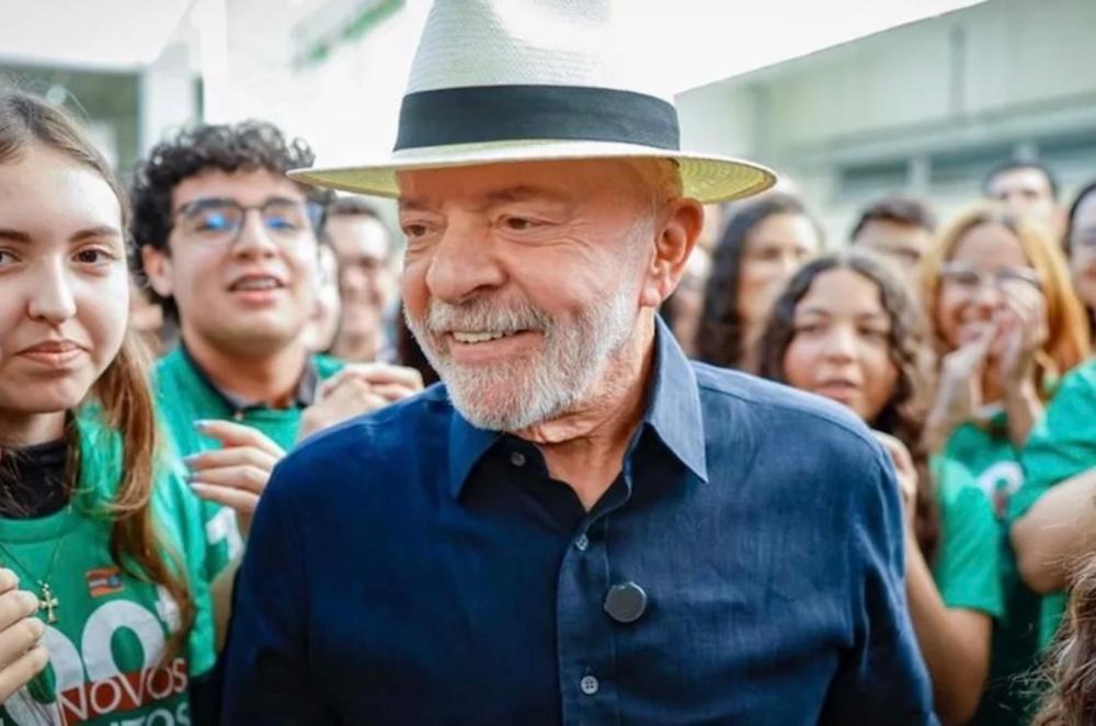 Lula admite a jovens: “O político honesto que vocês procuram não está dentro de mim”