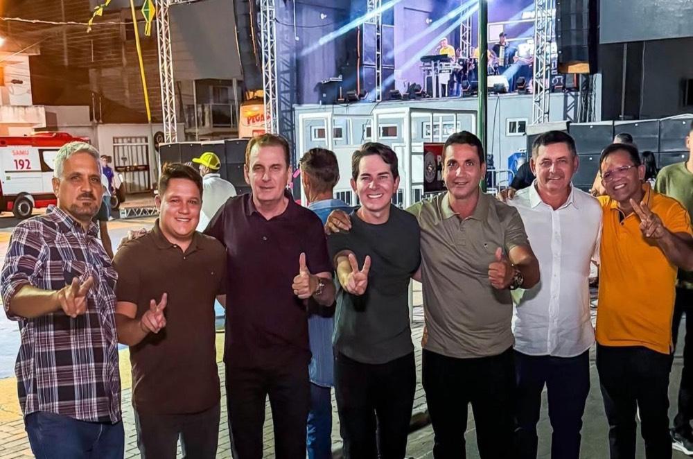 Prefeito Ednailton Sabino e grupo político oficializam apoio a Chico Mendes durante o São João de Igaracy-PB