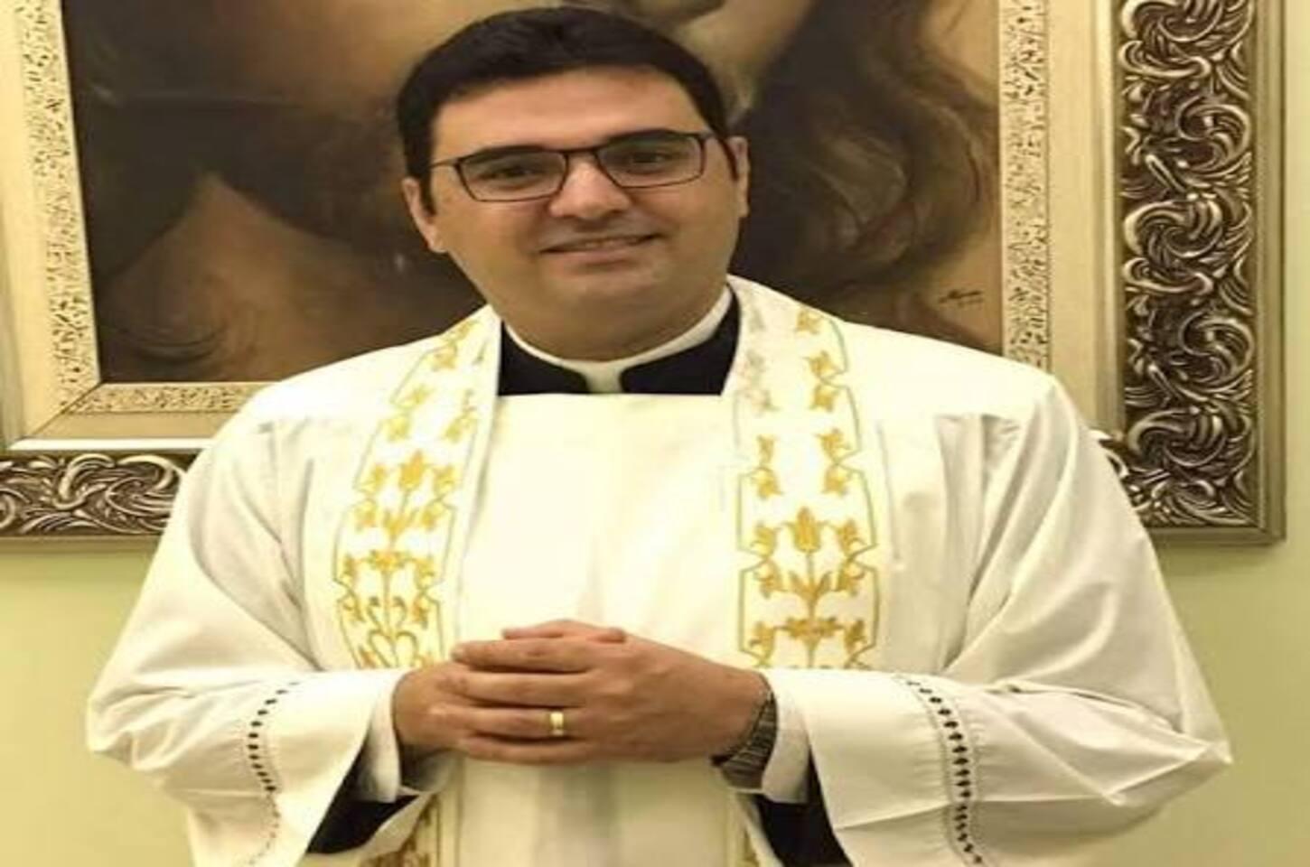 VÍDEO: Pe. Janilson agradece empenho de Chico Mendes por recursos para climatização da Catedral de Cajazeiras-PB