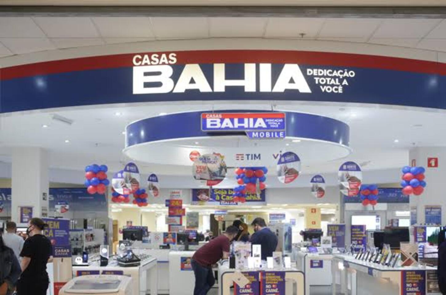 Crise explode na Casas Bahia: quase 300 lojas fechadas e 1,9 mil demissões