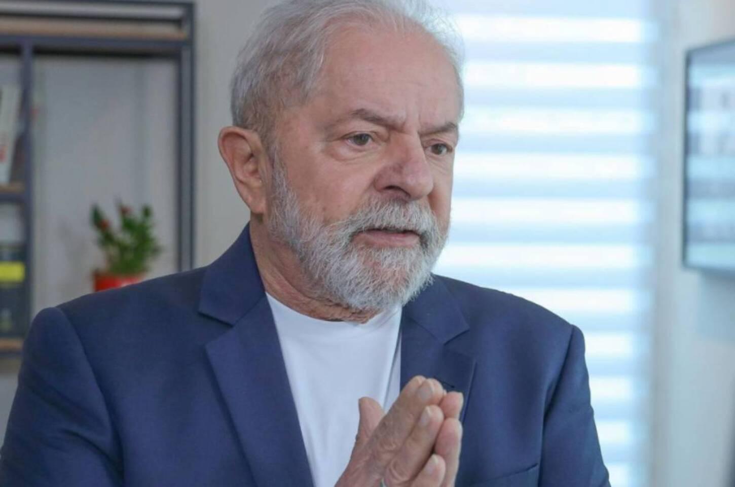 Lula deixa de ir ao debate e Record exibe entrevista com o petista no mesmo horário do debate da BAND