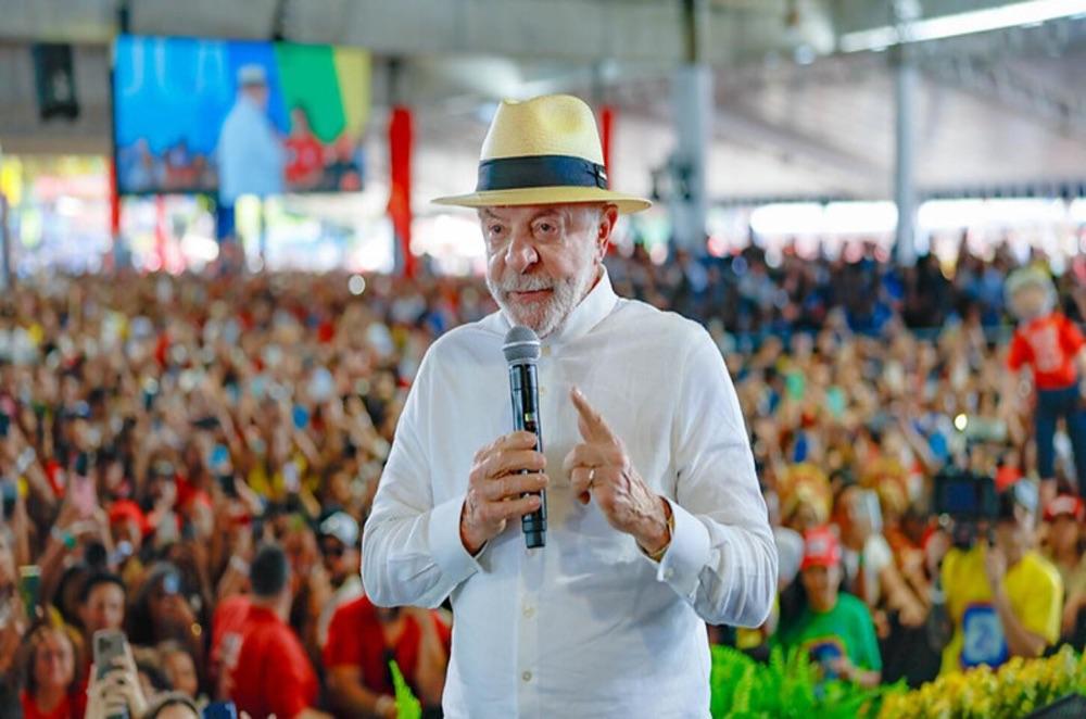 Nordeste: com Lula, convenção do PT na Bahia desrespeita lei e pede votos