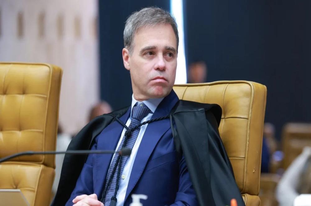 Polícia Federal aumenta proteção e Ministro André Mendonça passa a usar carro blindado
