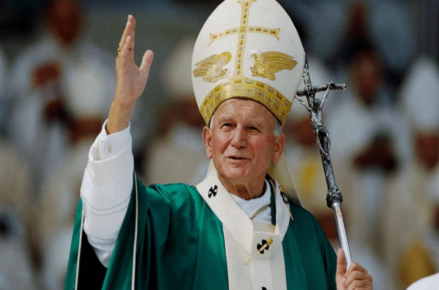 22 de outubro: Hoje a Igreja Católica celebra são João Paulo II, o papa da família e peregrino