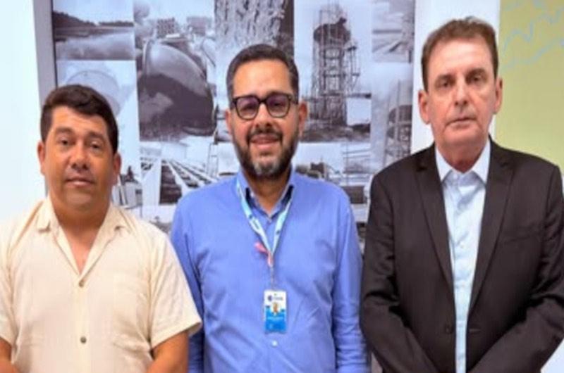 Chico Mendes e prefeito de Tenório participam de audiência na Cagepa por melhorias para o município Paraibano 