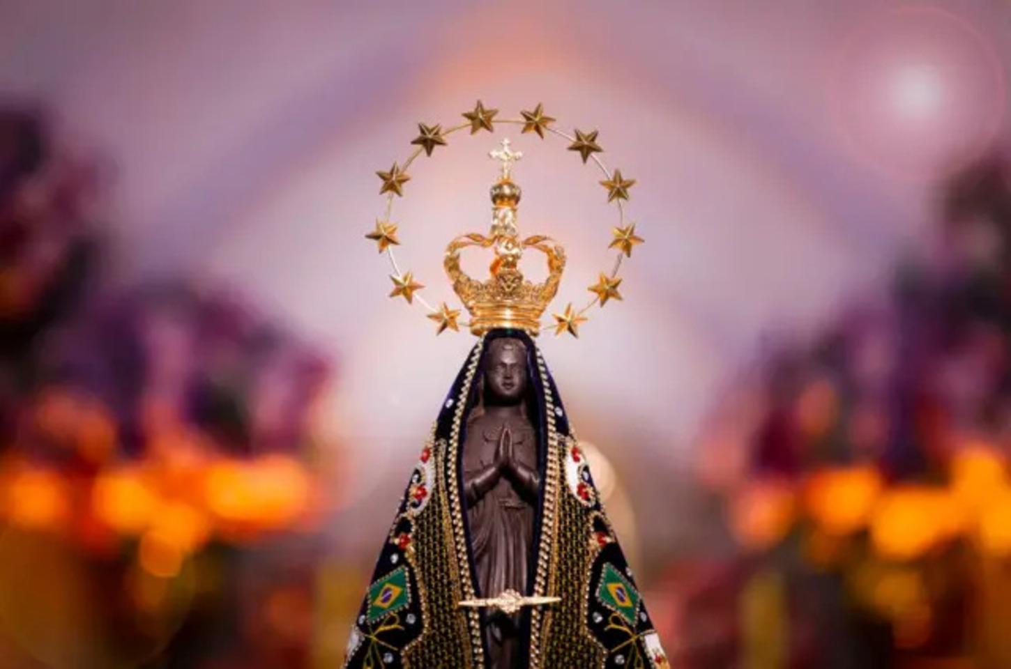 Hoje a Igreja Católica celebra a festa de Nossa Senhora Aparecida, Rainha e Padroeira do Brasil