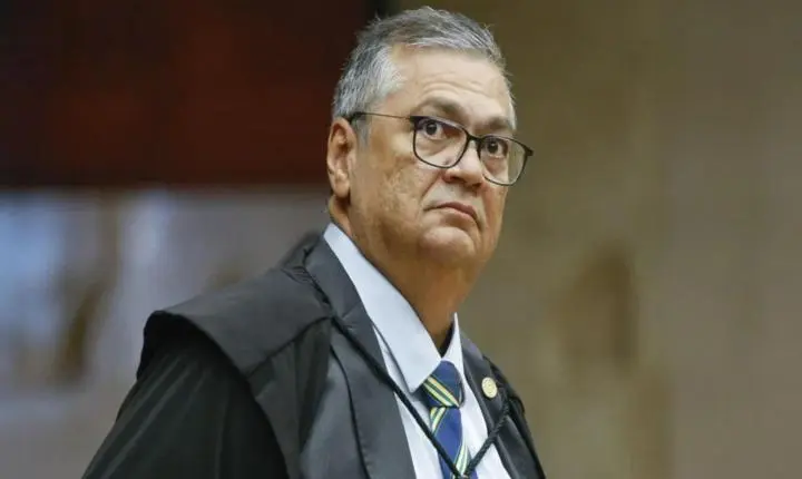  PT dribla o TSE e leva a Dino pedido sobre eventual interferência estrangeira na eleição