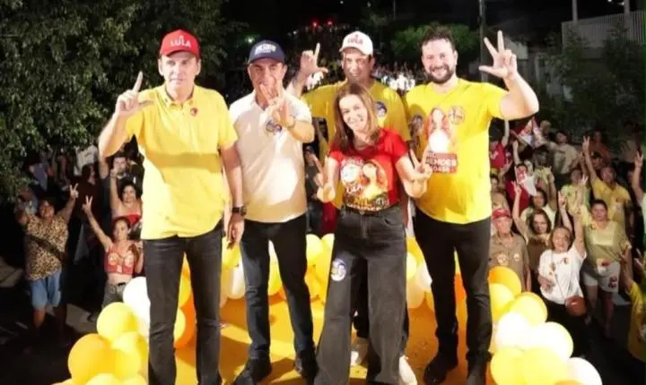São José de Piranhas, na Paraíba, vai às ruas e abraça sua filha Nil Mendes em grande manifestação
