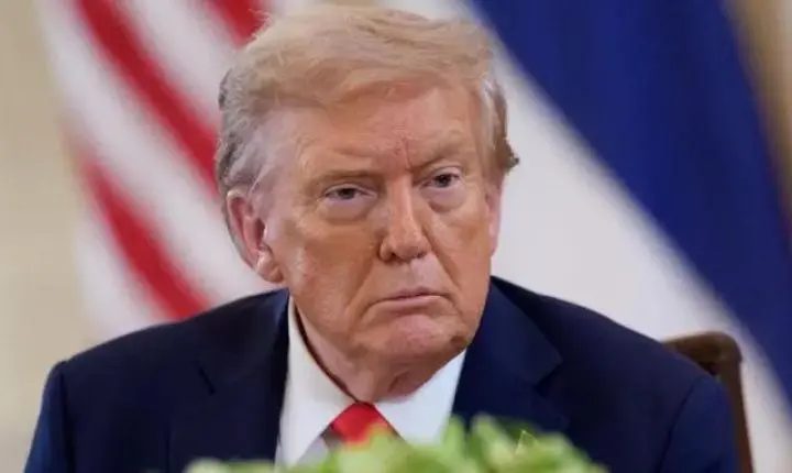 Trump ataca eleição no Brasil, chama resultado de “desgraça” e quer falar com Lula